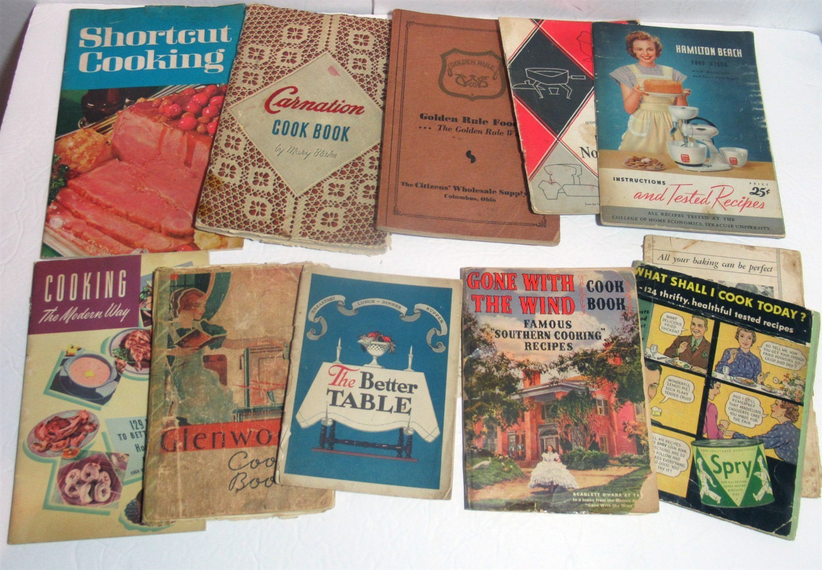Lot 10 Vtg 1930s 1940s Cookbooks Planters Oil Carnation H-O Cereal Spry