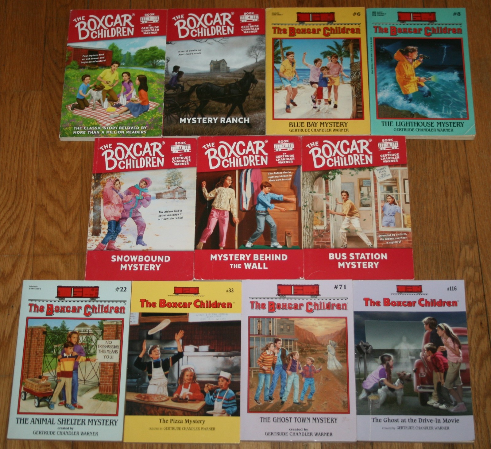 Lot 11 book Boxcar Children 1 4 6 8 13 17 18 22 33 71 Pizza Mystery Ghost Town