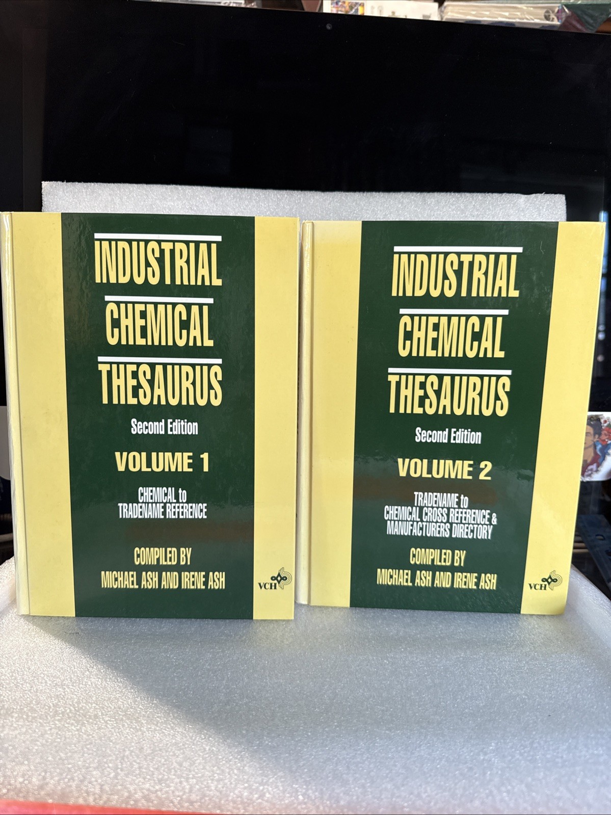 Industrial Chemical Thesaurus 2nd Edition By Ash, Michael & Irene Ash Vol 1-2.