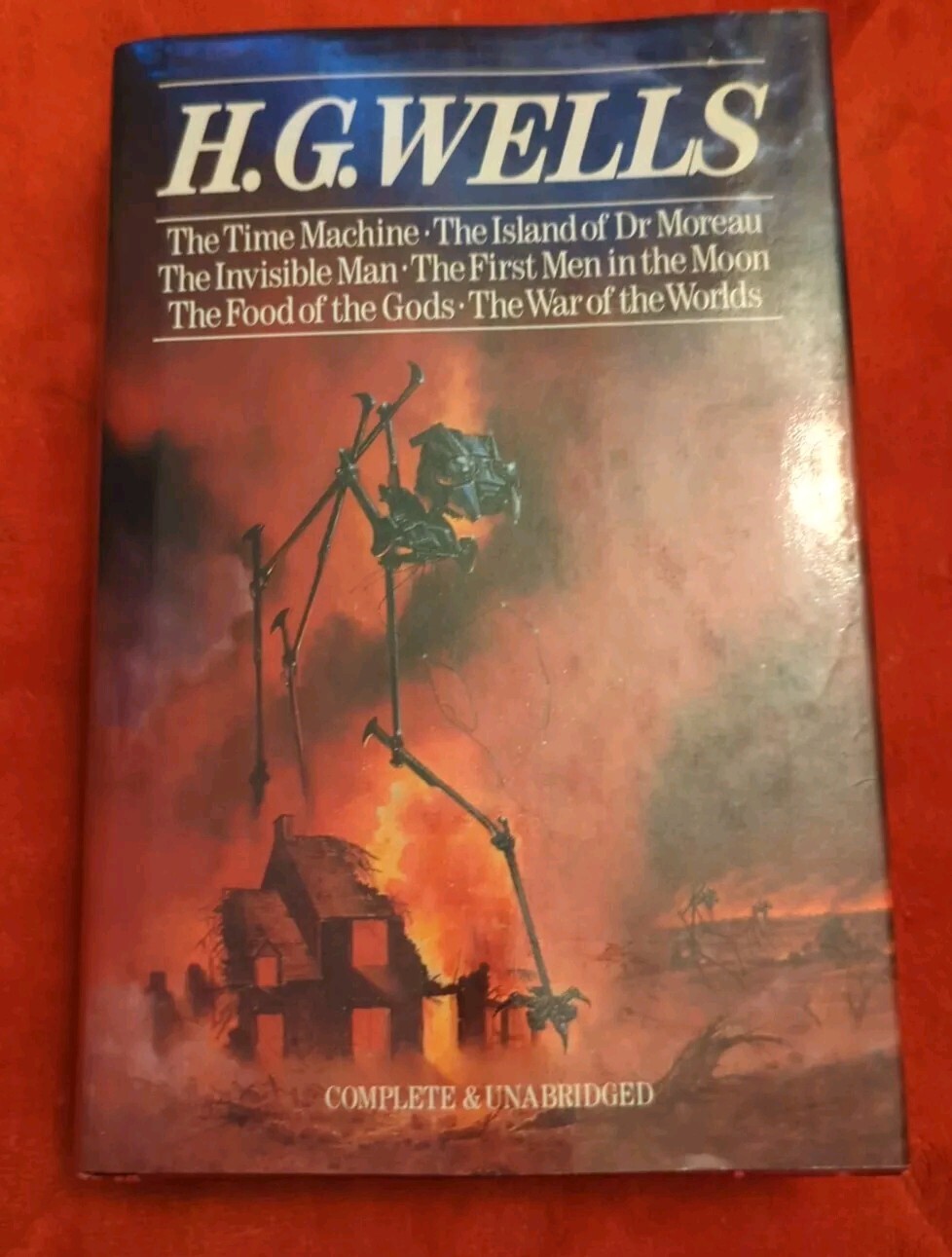 H.G. Wells: Six Complete Novels, 1982, Hardcover Dust Jacket Science Fiction Vtg