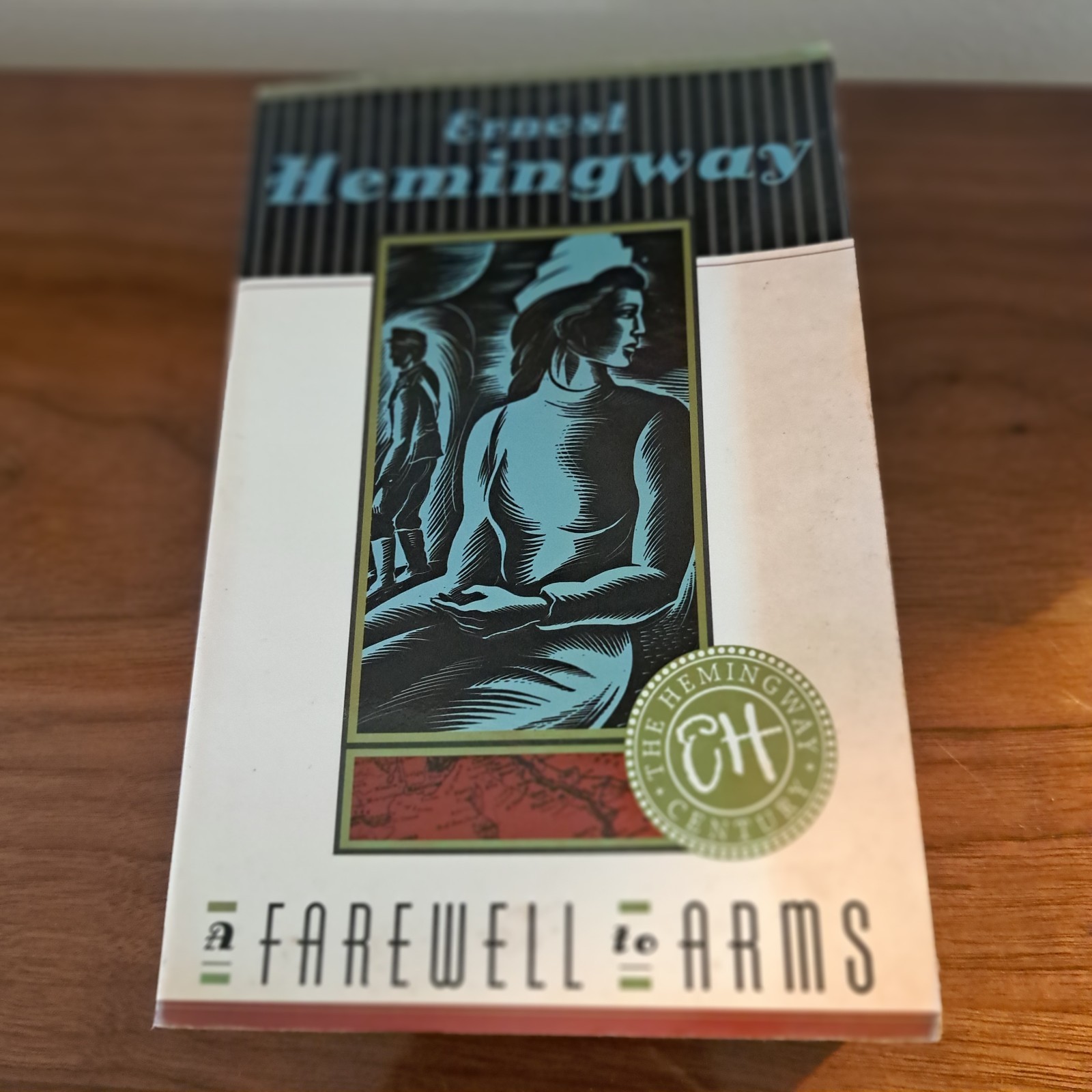 Ernest Hemingway A Farewell to Arms Paperback Used