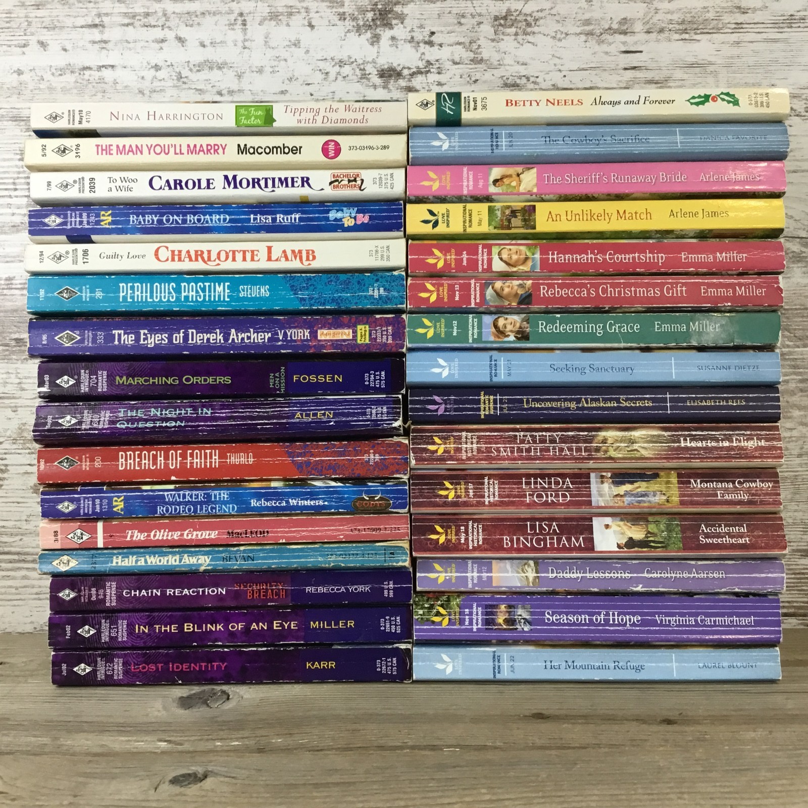 Lot of 31 Romance & Fiction Paperback Books Various Authors Mixed Genre 1980-202