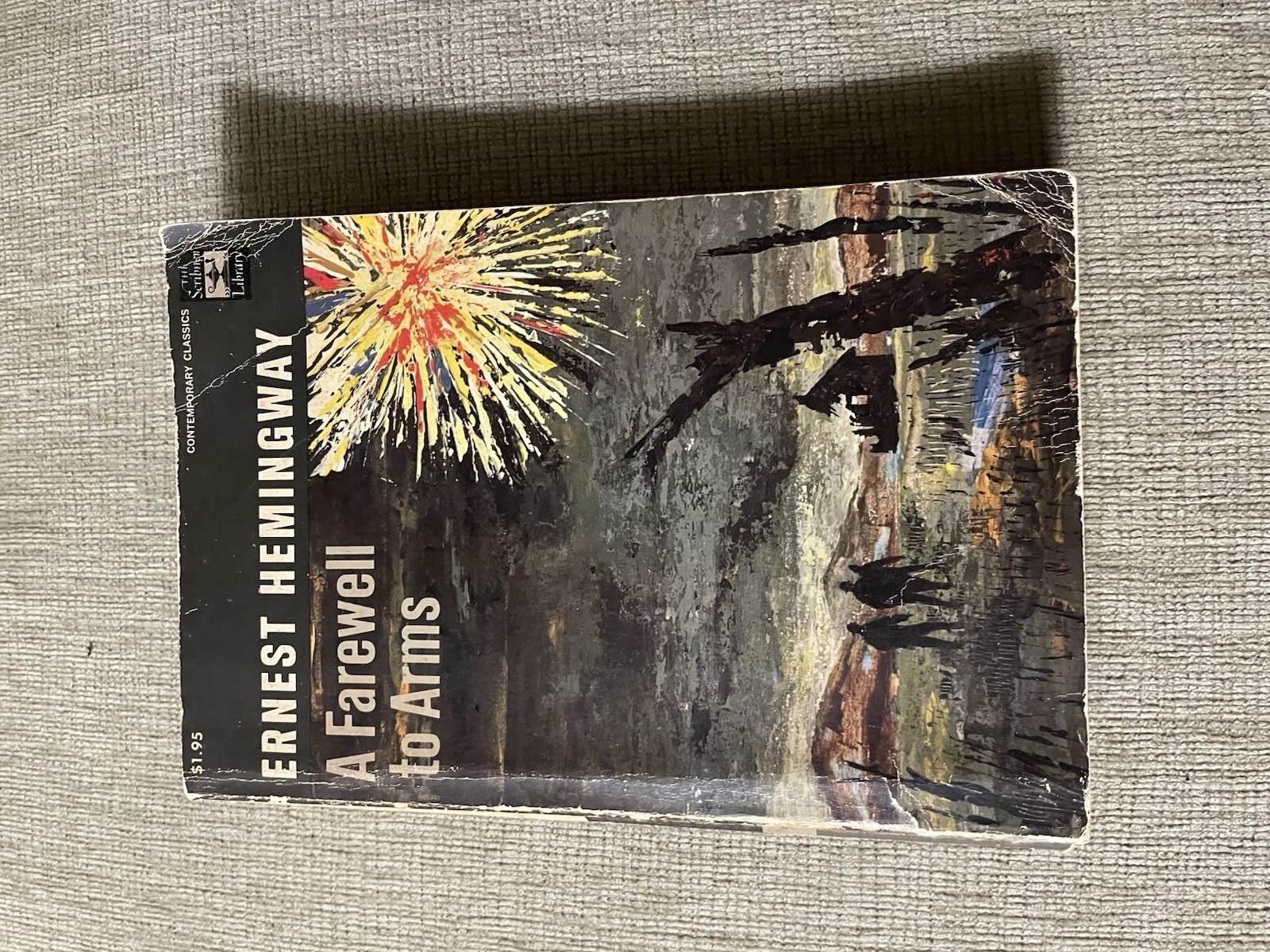 Vtg 1969 Paperback Titled “A Farewell To Arms” By Ernest Hemingway