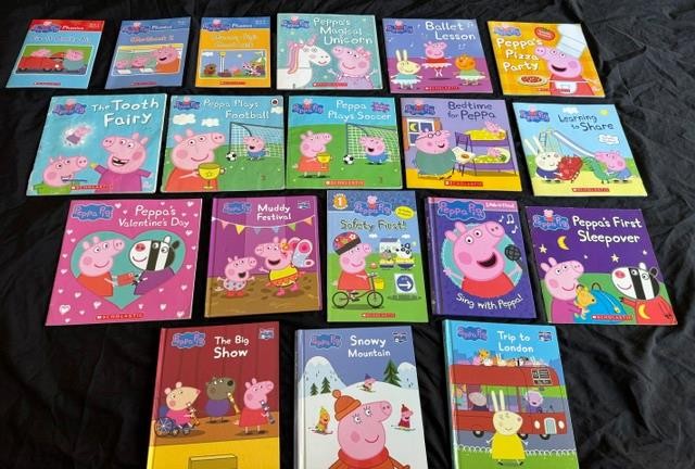 19 PEPPA PIG children toddler PICTURE BOOK Kids LOT Begin reader TV series set