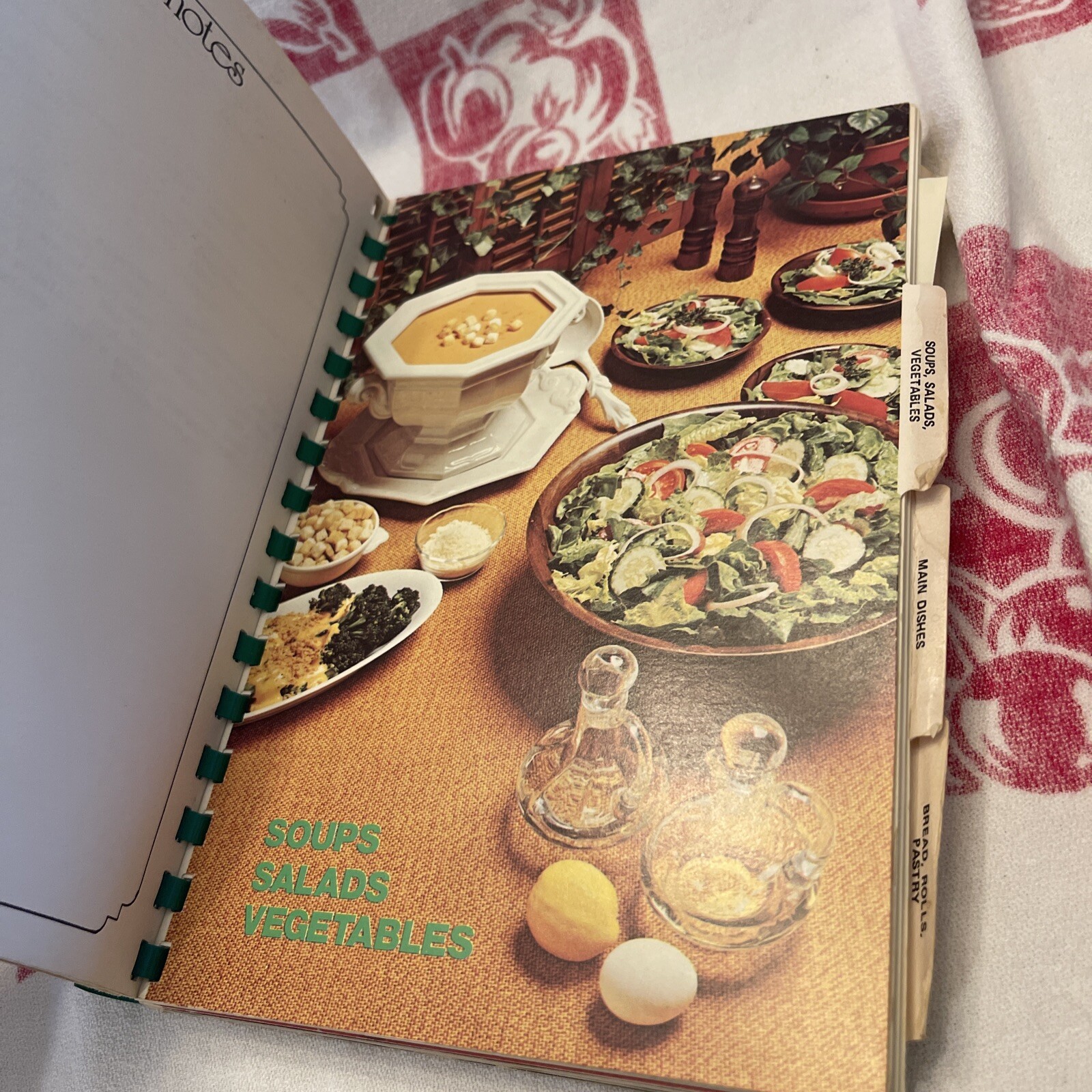 Our Favorite Recipes Grace United Methodist Church Cookbook 201 Pages 1981