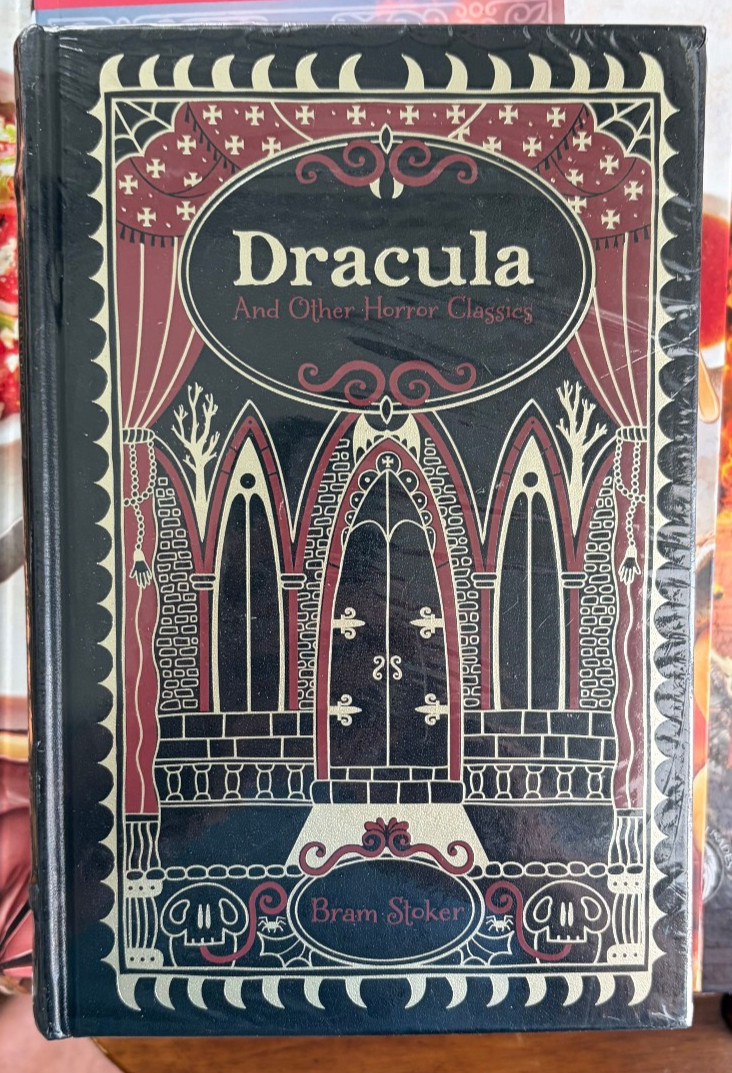 DRACULA & Other Horror Classics by Bram Stoker Deluxe Leather Bound Gilded Pages
