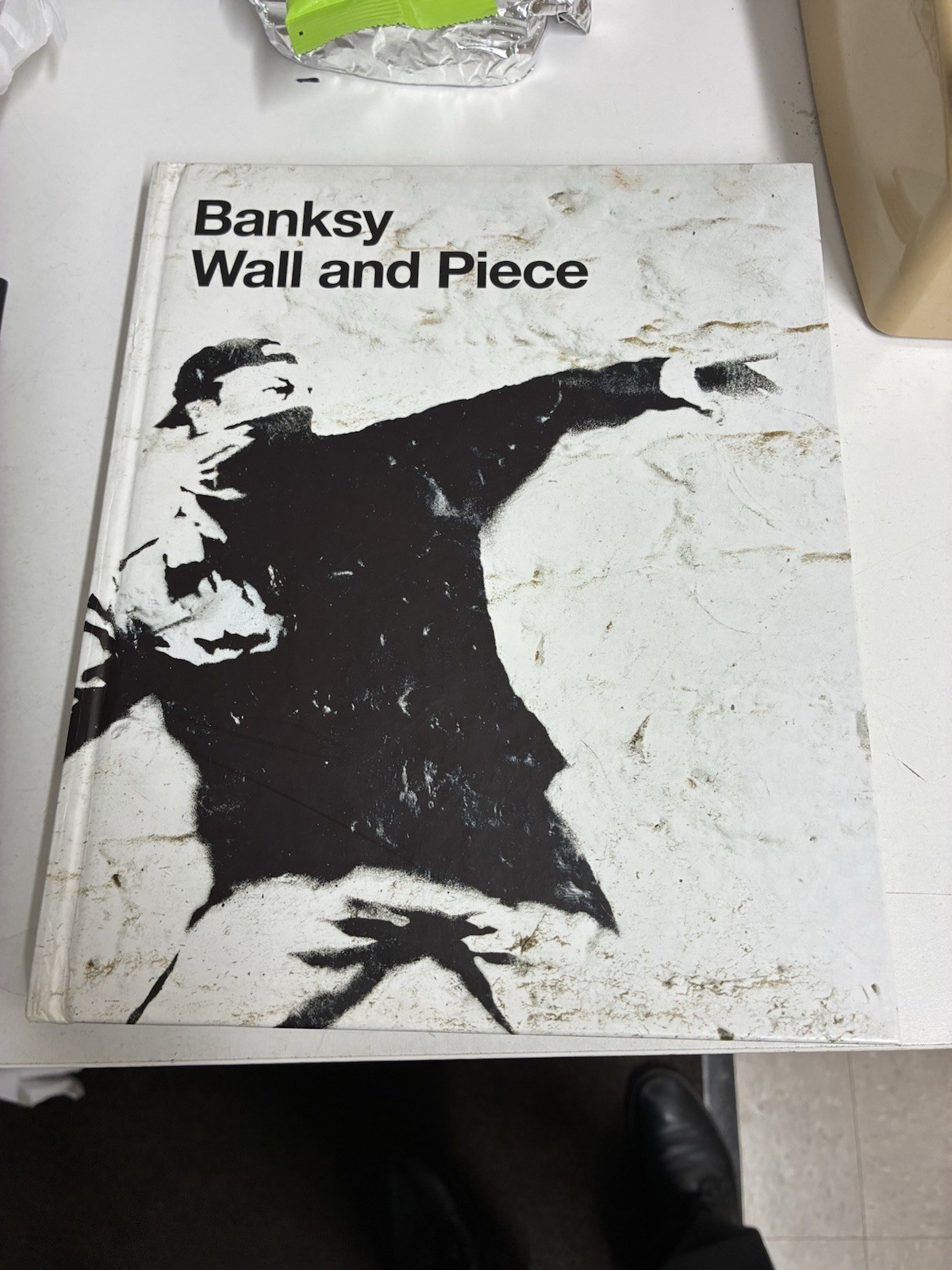 Wall and Piece Banksy Hardcover 2005 Century UK Street Art Graffiti Book