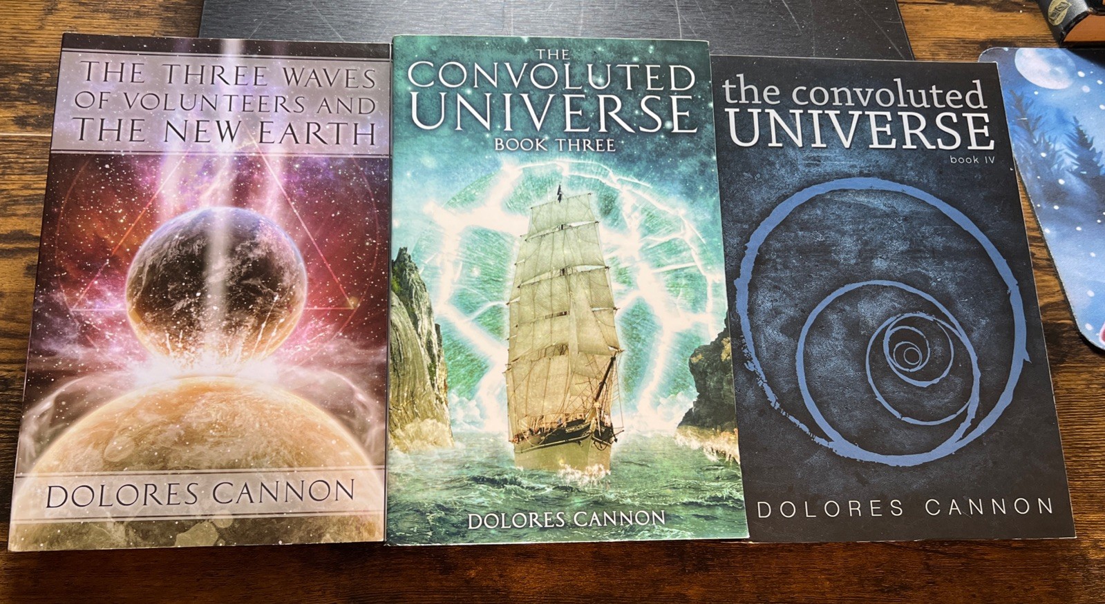 Dolores Cannon Lot 3 Convoluted Universe (3 & IV) + Three Waves S6