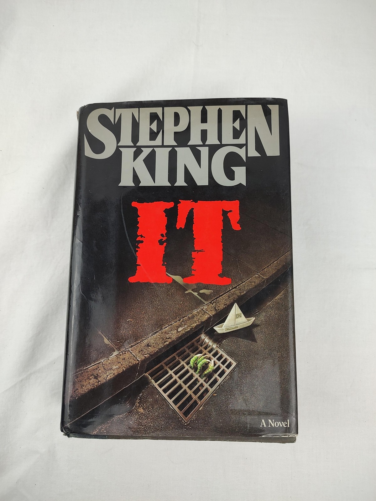 Vintage IT Stephen King Viking Penguin Black Hardcover DJ 1986 Horror Novel