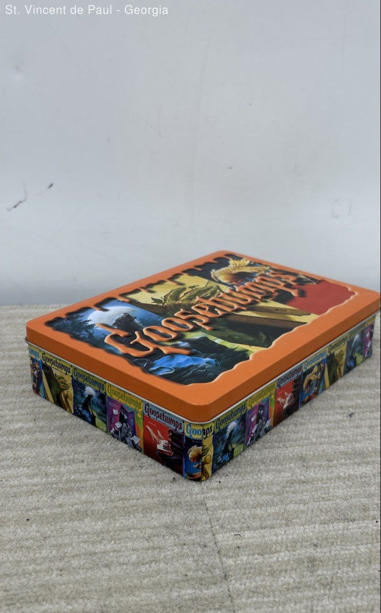 Goosebumps Retro Fear Set: 5 Paperback Books Limited Edition Tin R. L. Stine EXC