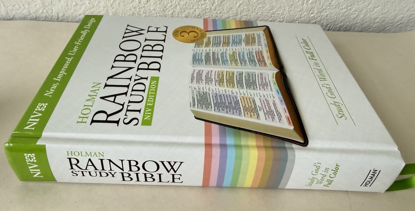 NIV Rainbow Study Bible, Jacketed Hardcover by Holman Bible Publishers 2015