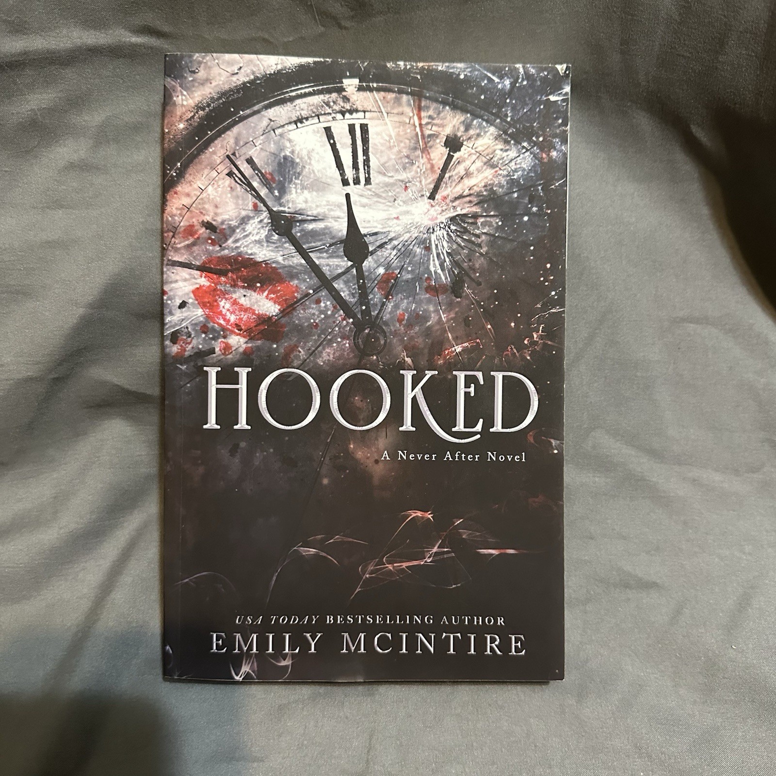Hooked by Emily McIntire (2021, Trade Paperback)