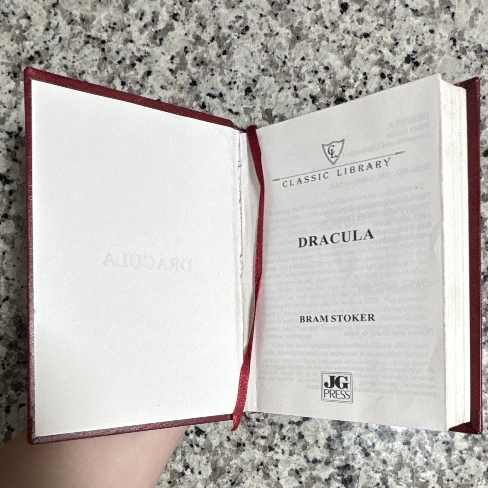 Dracula Bram Stoker Unabridged Leatherback – JG Press Classic Library