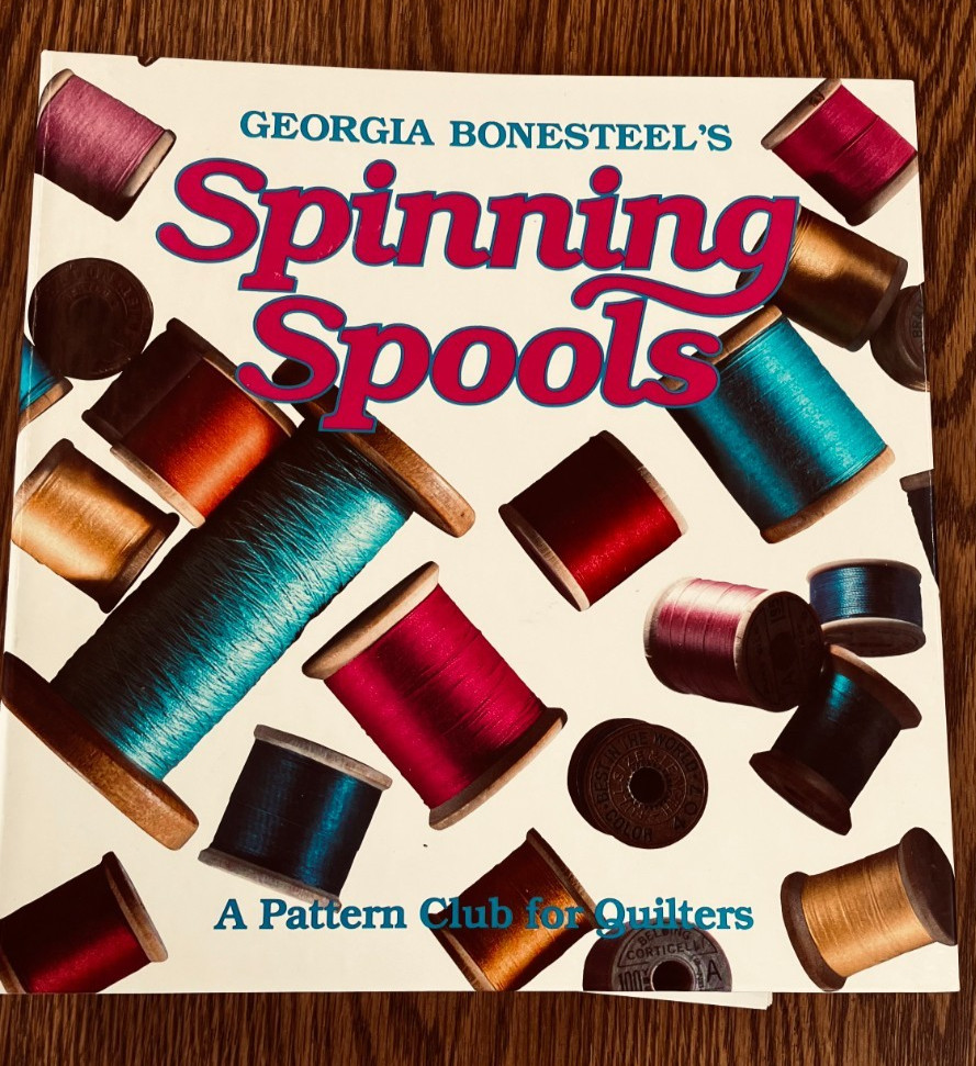Spinning Spools – Scrap Crafts, Georgia Bonesteel, 3-ring Binder