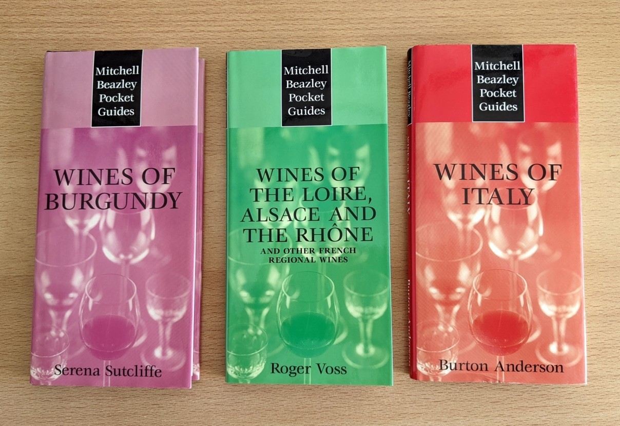 Mitchell Beazley Pocket Guides: Wines of Burgundy, Italy, Loire (3-Pack)