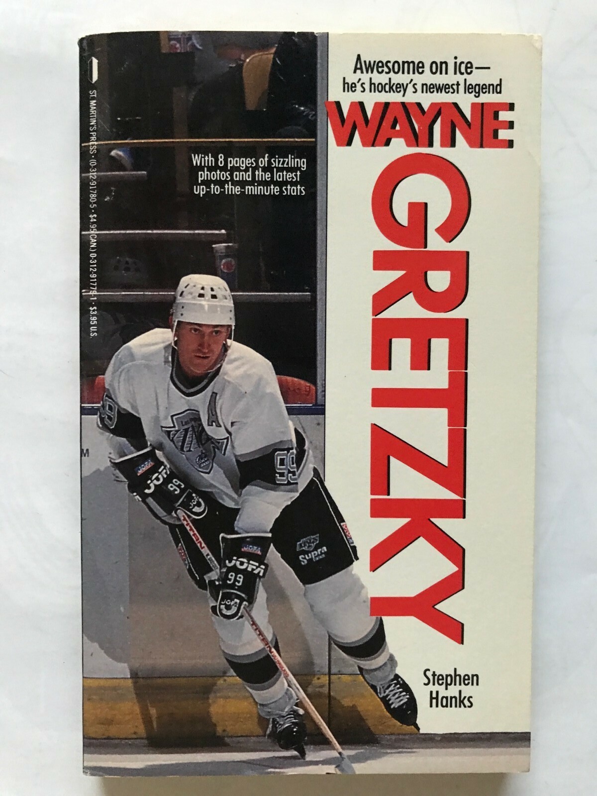 Wayne Gretzky by Stephen Hanks, Paperback, 172 Pages, Published by St. Martin’s