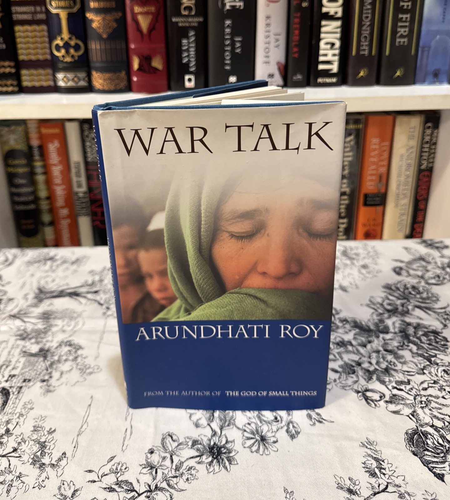 SIGNED! War Talk – Arundhati Roy (2003, Hardcover) First Edition/Print, VG