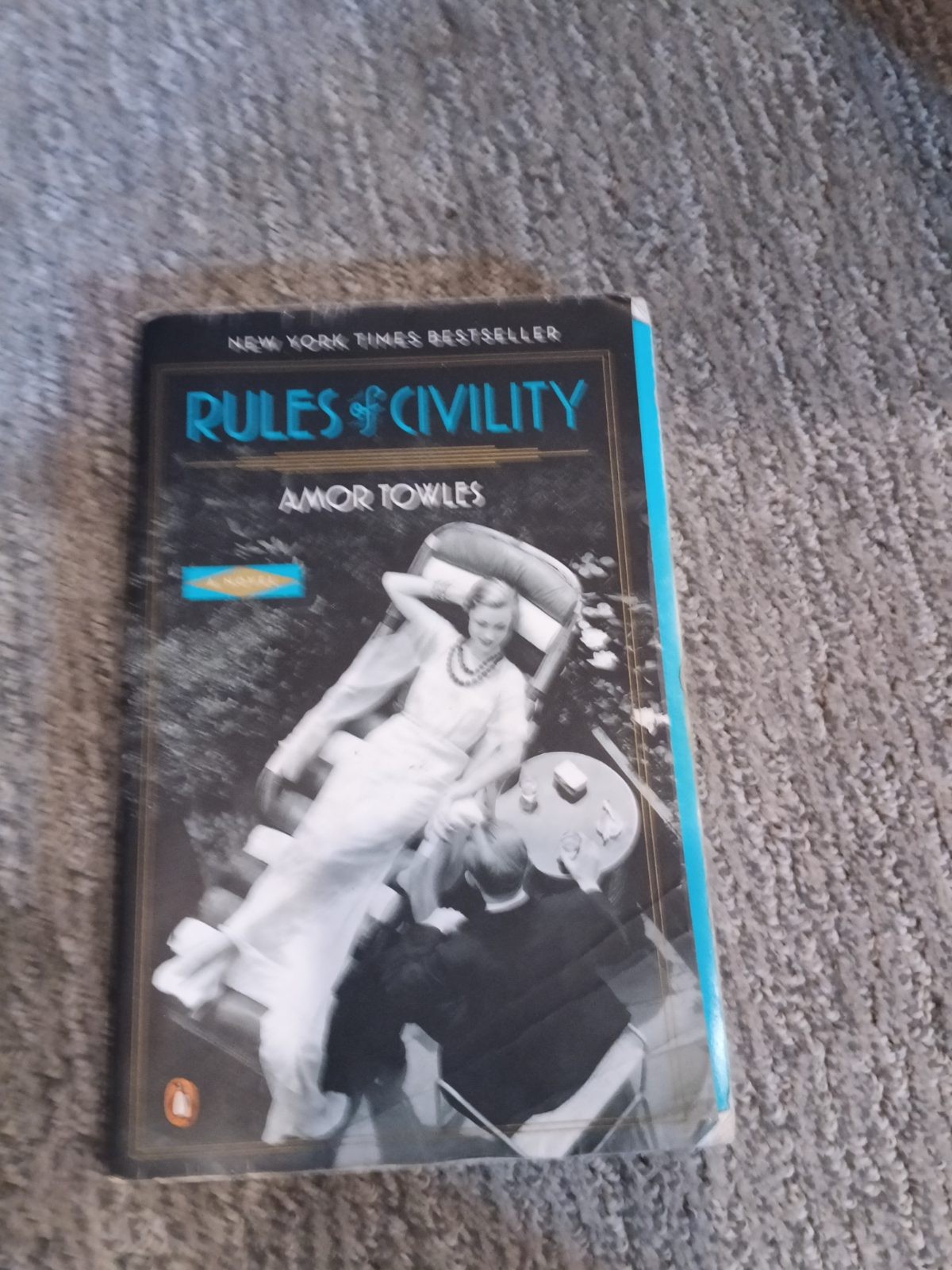 Rules of Civility A Novel Amor Towles Penguin Trade Paperback (2012) [VG]
