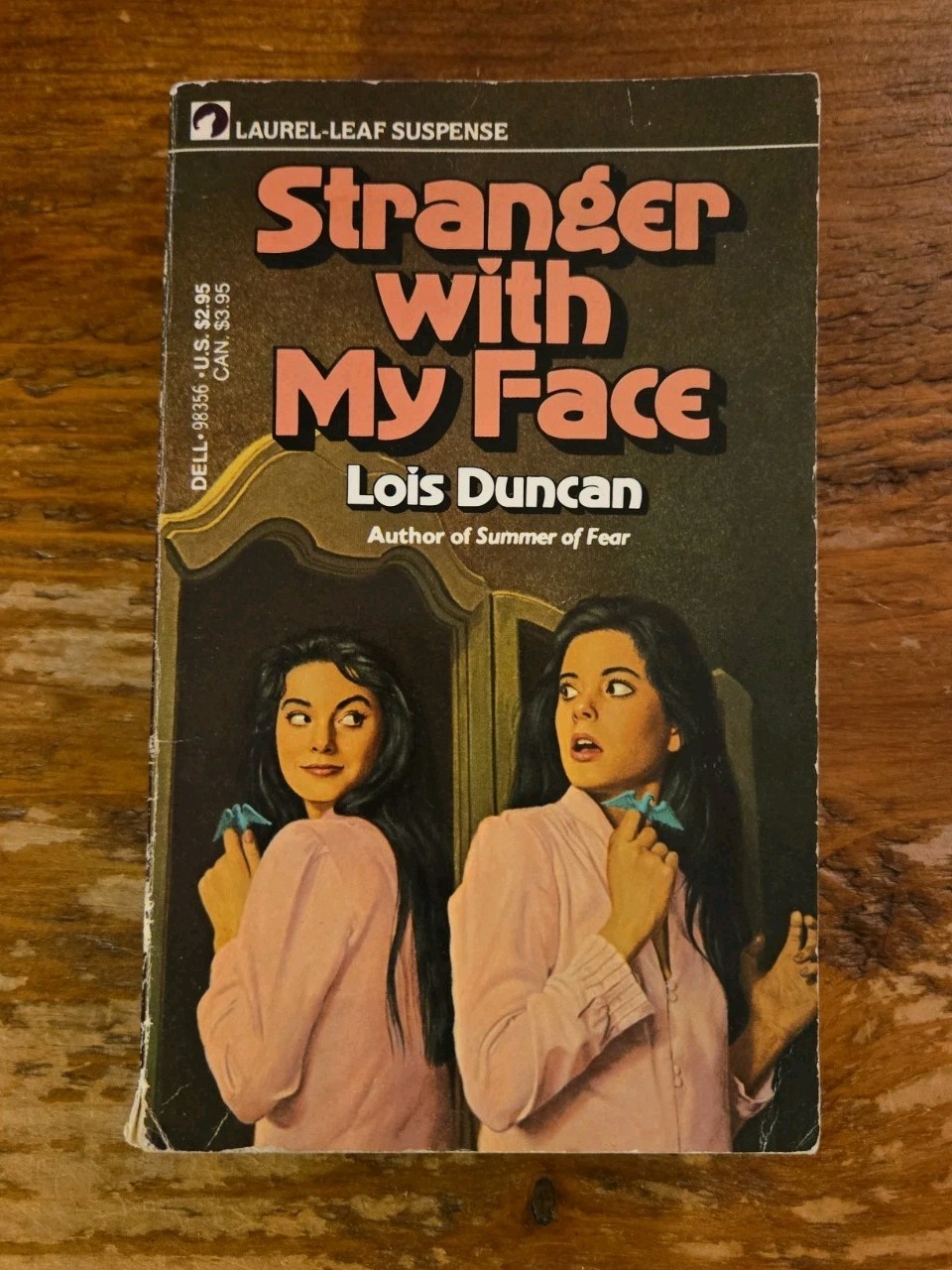 Stranger with My Face By Lois Duncan 1982