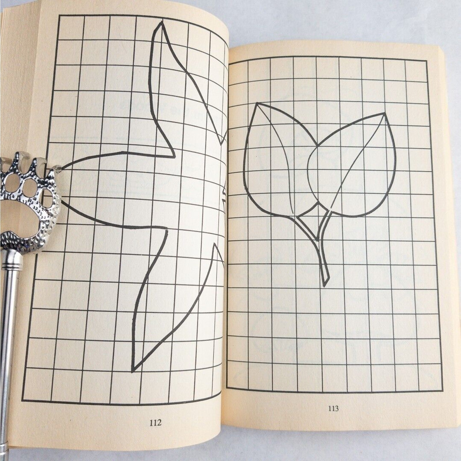 Encyclopedia of 312 Scroll Saw Designs – Paperback By LA Forge, John – GOOD
