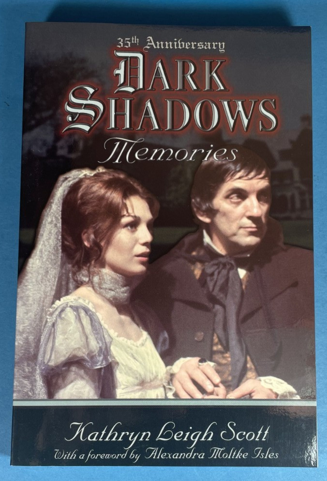 35th Anniversary Dark Shadows Memories 2001 First Printing AUTOGRAPHED COPY- NEW