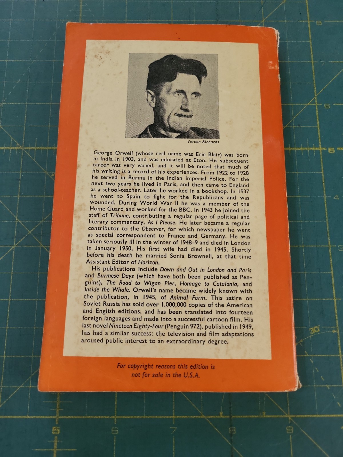 Animal Farm George Orwell Penguin Books Paperback 1960 Unabridged Vintage