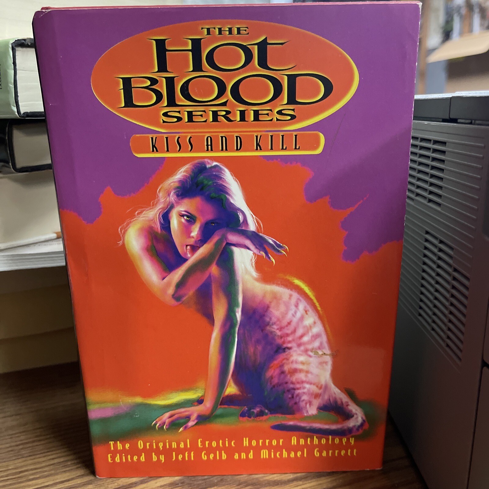 Kiss and Kill : Hot Blood VIII by Jeff Gelb (1997, Mass Market)