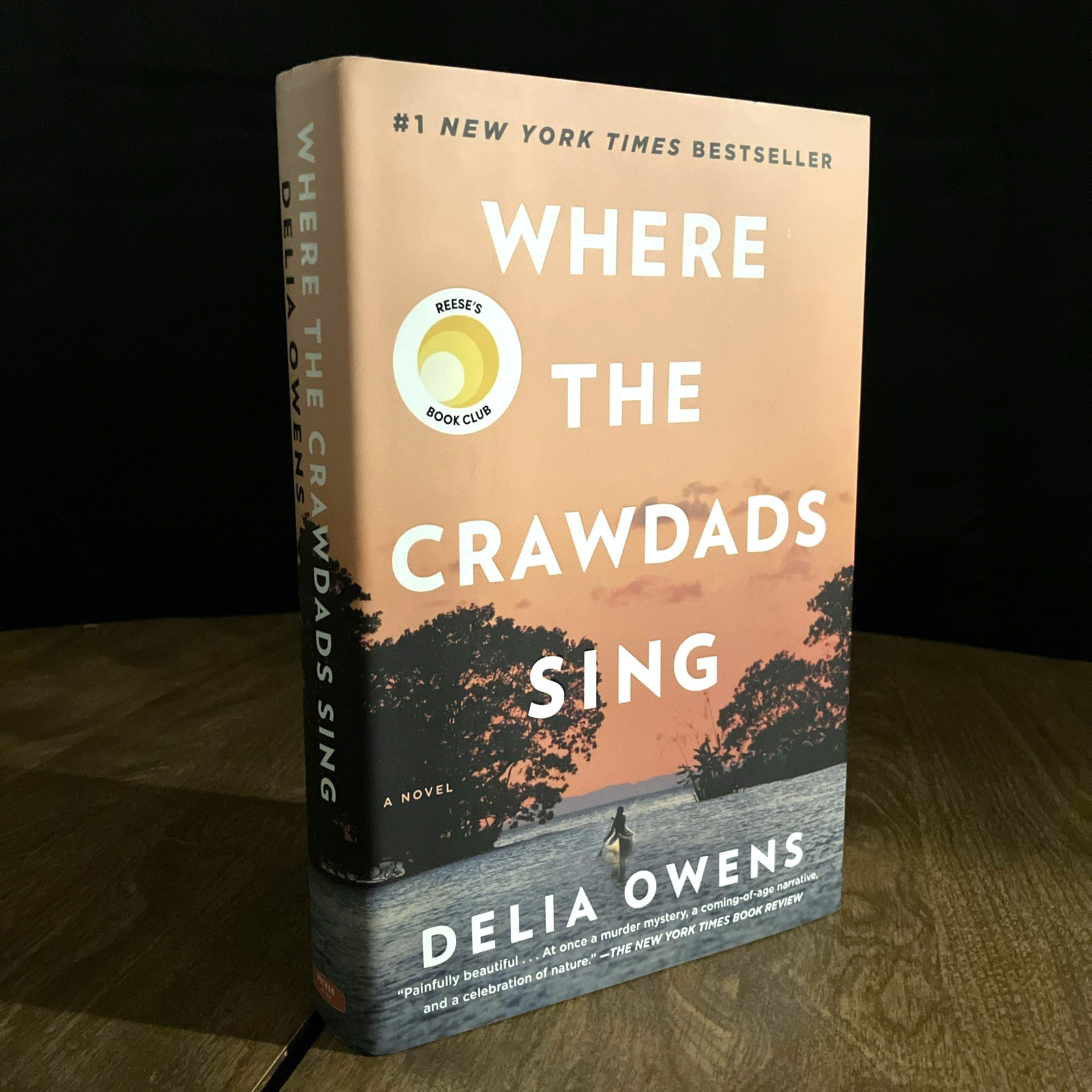 Delia Owens, Where the Crawdads Sing, Hardcover, VERY GOOD (1069)