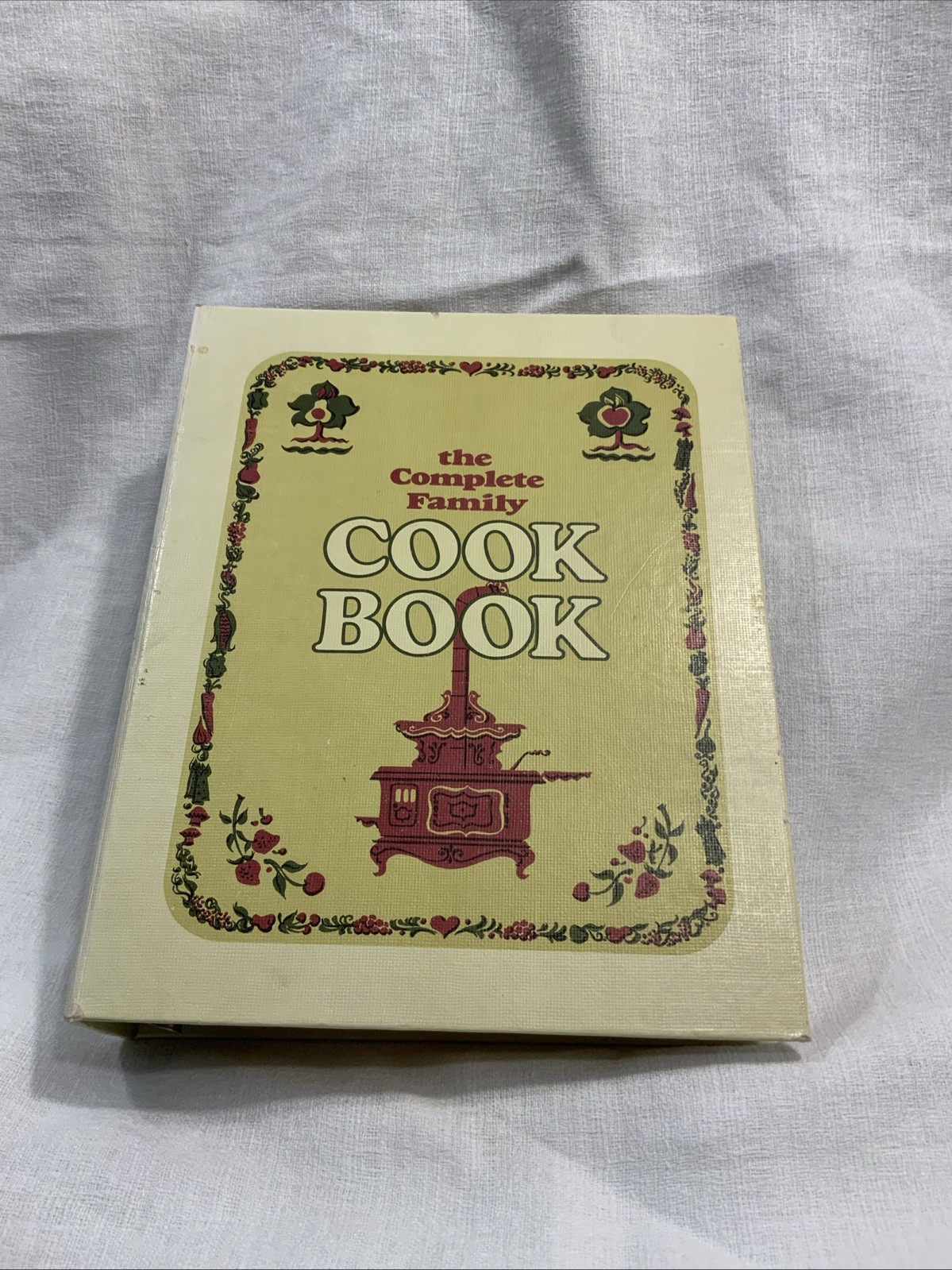 1970 The Complete Family Cookbook 3 Ring Binder VINTAGE 13 Sections Charts Book