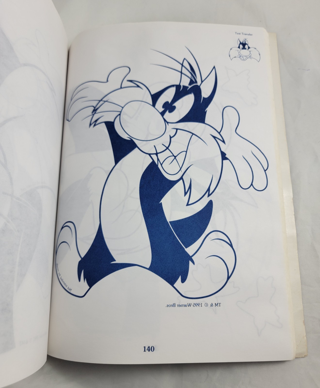 Lots More Looney Tunes Iron-On Transfers – Paperback 1995 Warner Bros.