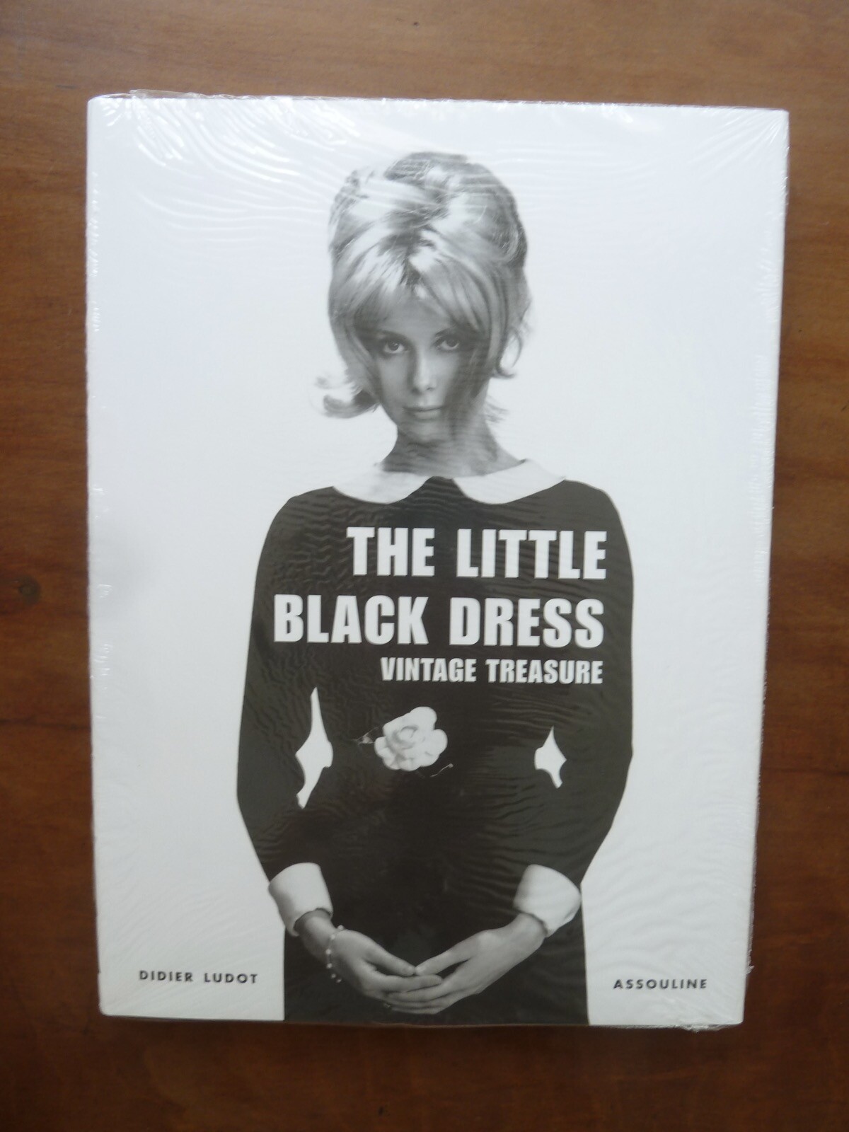 Little Black Dress by Didier Ludot Assouline BRAND NEW IN SHRINK WRAP