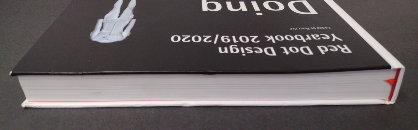 Doing 2019/2020: Red Dot Design Yearbook by Peter Zec English & German Hardcover