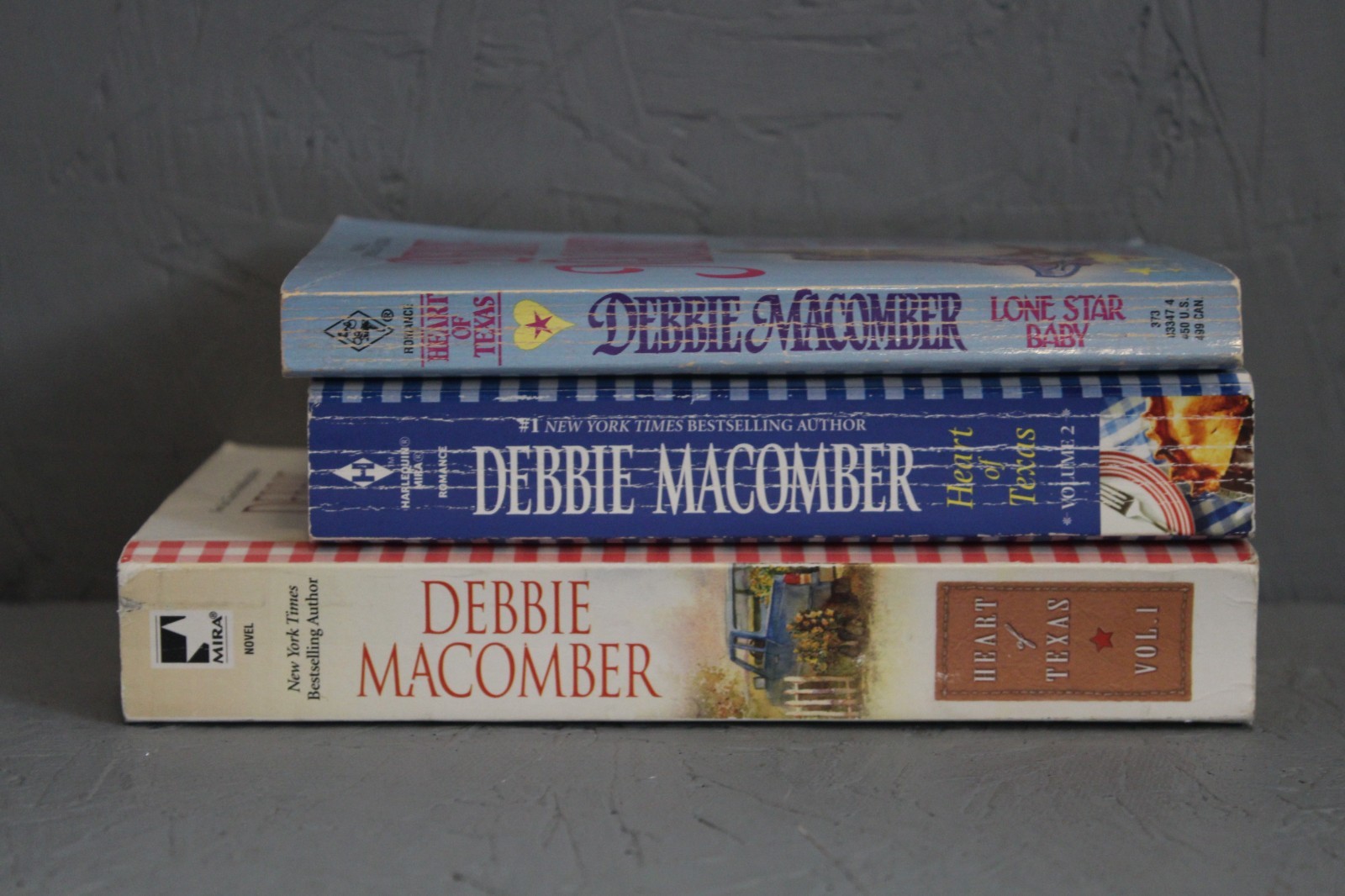 Heart of Texas Series 5 Titles in 3 PBs Debbie Macomber 1-4 & 6 USED Good