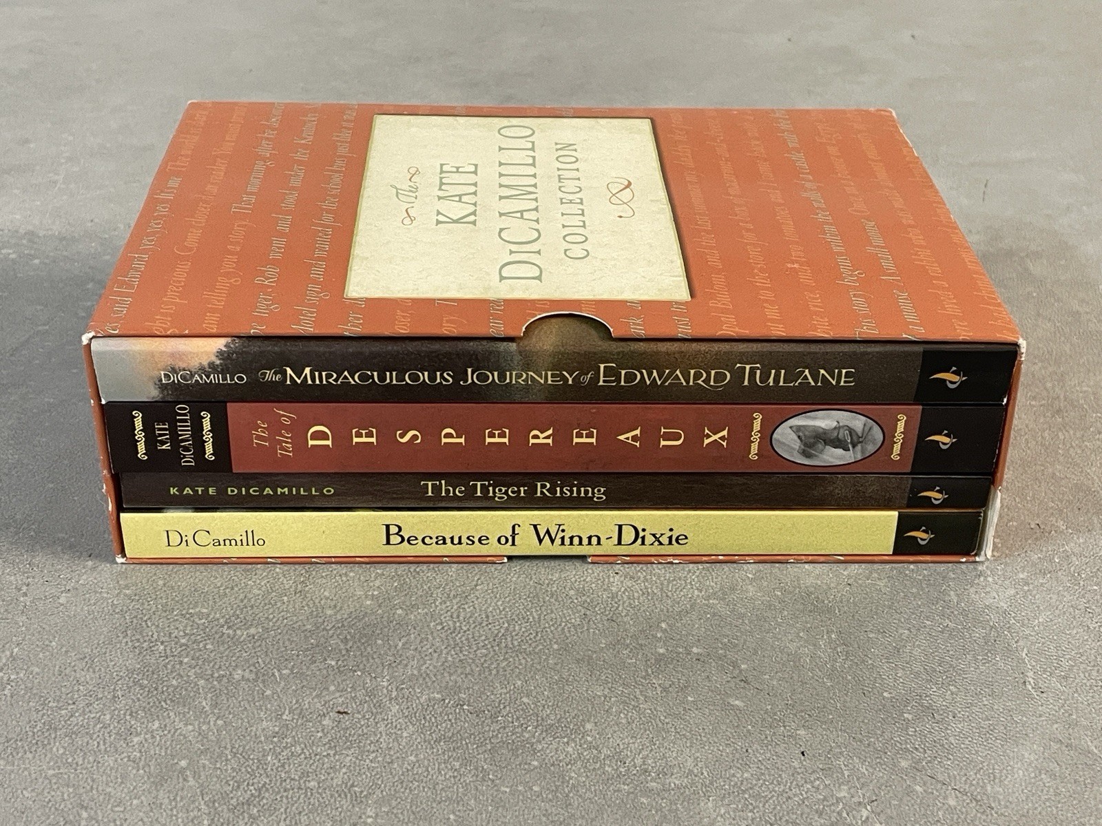 Kate DiCamillo Collection – 4 Paperback Book Box Set Winn-Dixie Despereaux Tiger