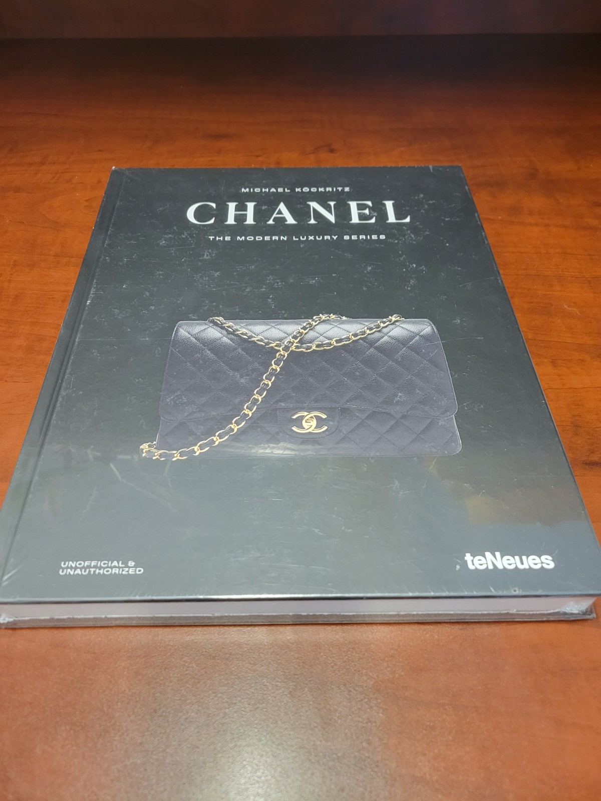 Chanel : The Modern Luxury Series Hardcover Coffee Table Book teNeues Sealed NEW