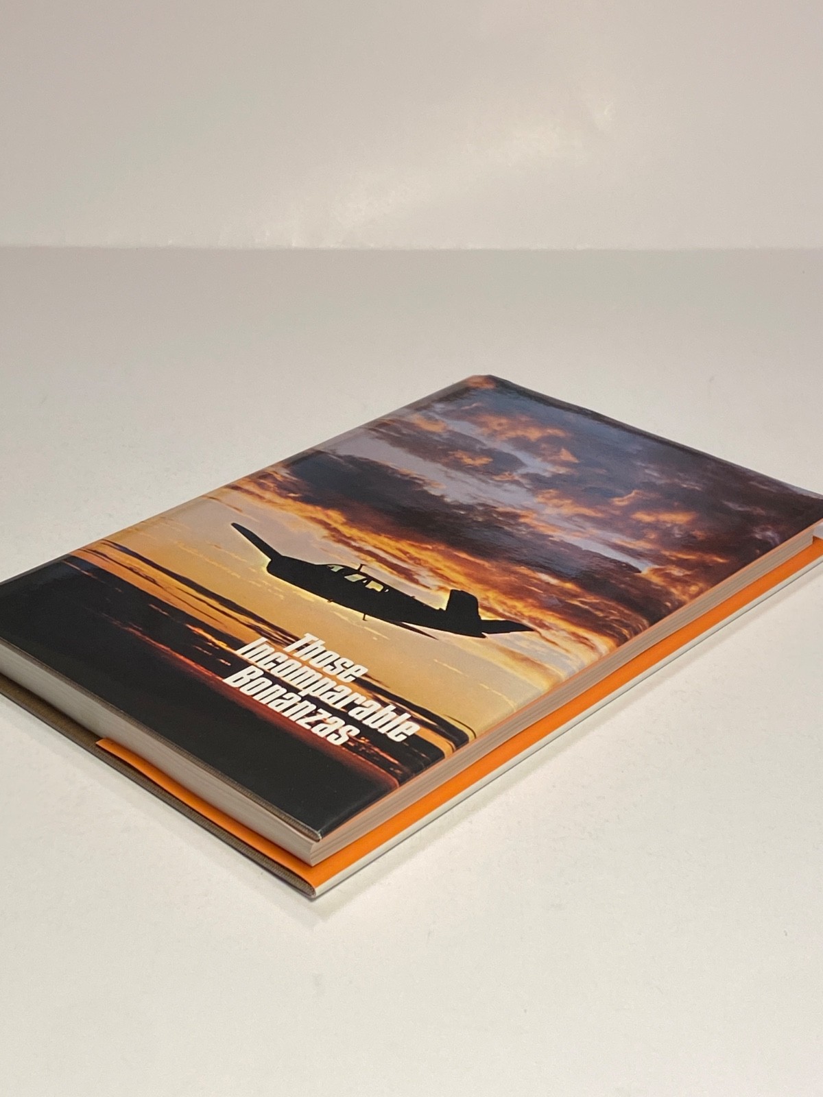 Those Incomparable Bonanzas, by Larry A. Ball – HCDJ SIGNED, Beechcraft Aircraft