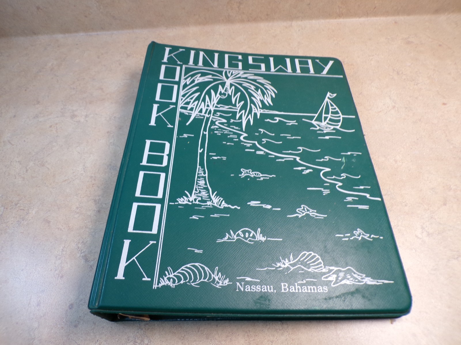 THE KINGSWAY cookbook 3 ring binder 1984