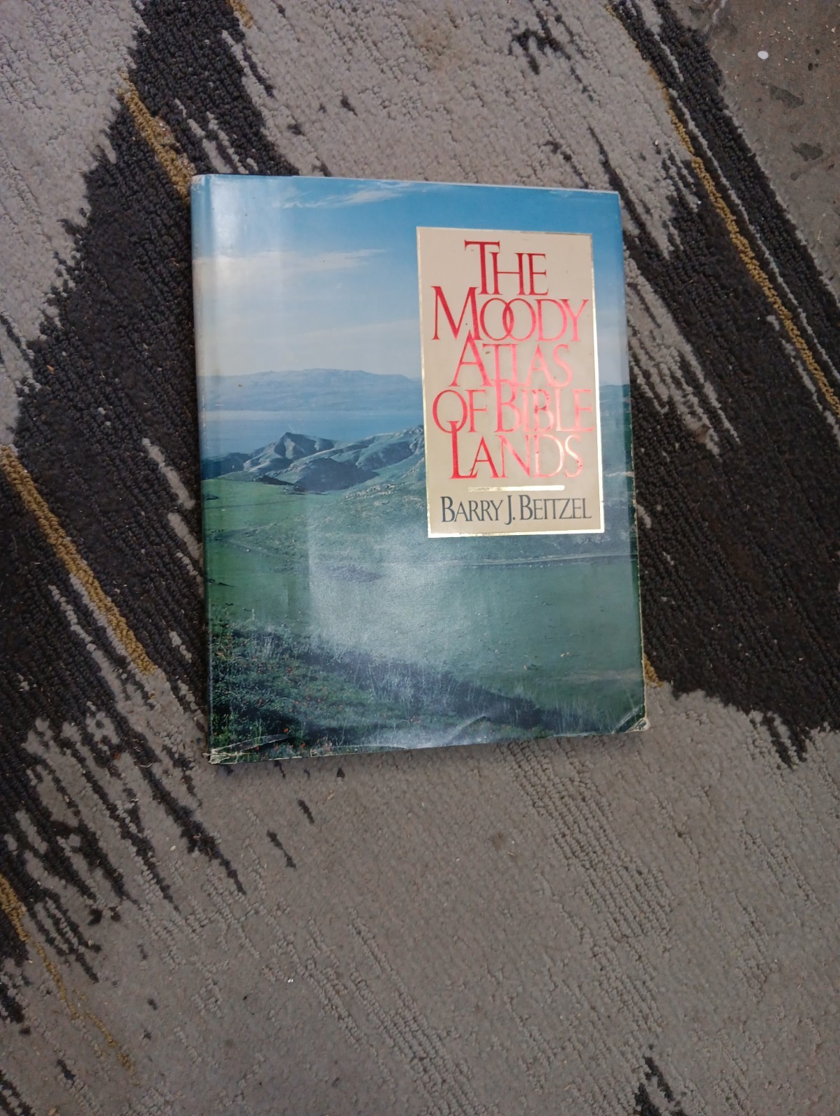 Moody Atlas of Bible Lands by Barry Beitzel Hardcover Great Condition