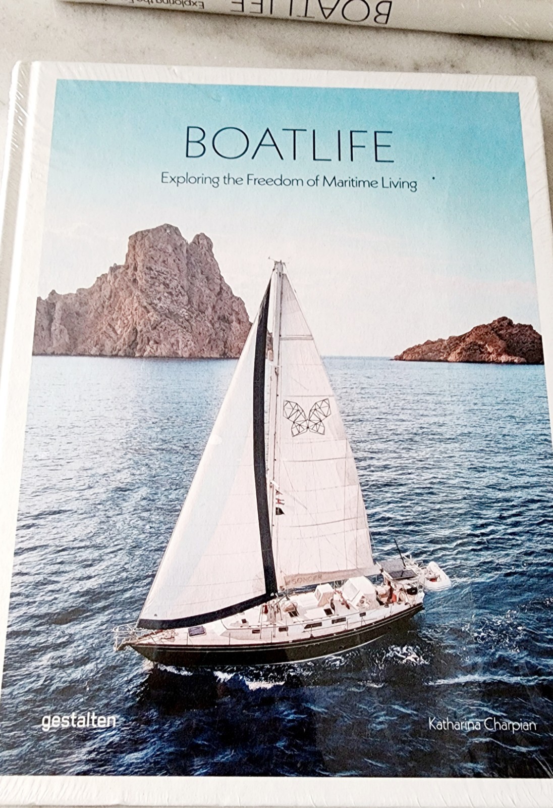 Boatlife: Exploring the Freedom of Maritime Living SEALED NEW!!!