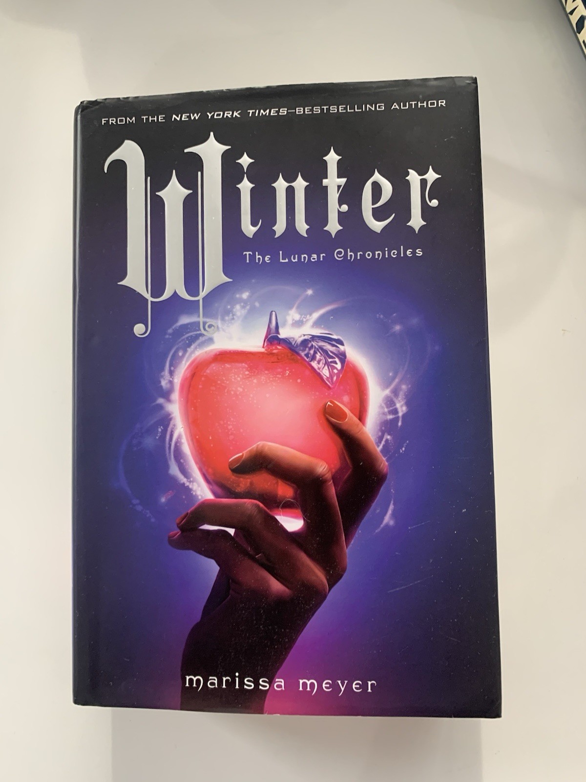 Winter: Book Four of the Lunar Chronicles by Marissa Meyer: Used