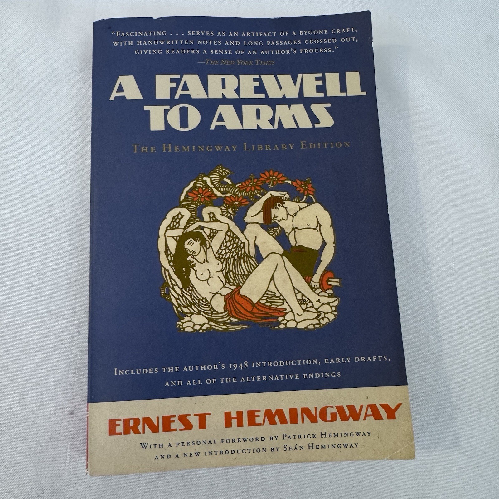 A Farewell to Arms by: Ernest Hemingway (2014, Scribner, Trade Paperback, Acc…