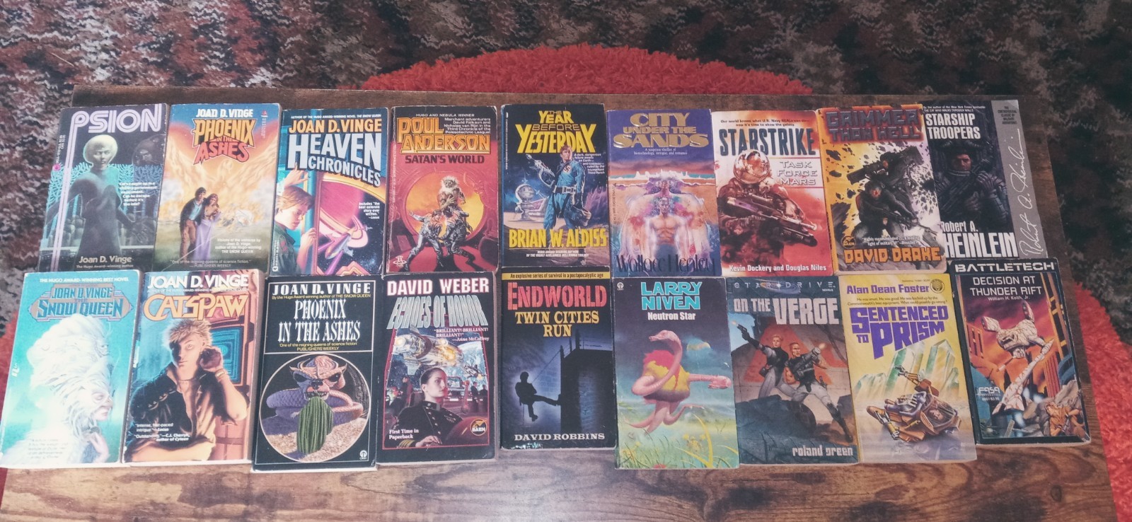 Lot of 18 Vintage Sci Fi Science Fiction Paperback Books Joan Vinge And More
