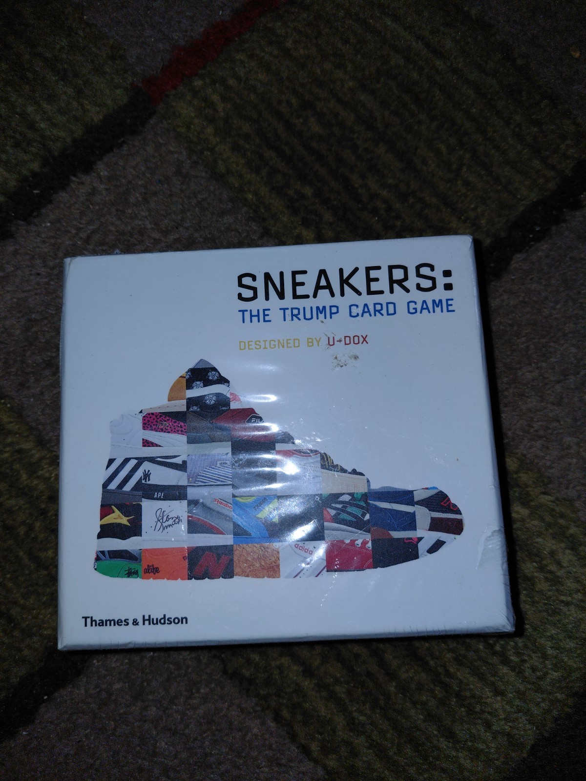 Sneakers: the Trump Card Game by U-Dox (2015, Cards,Flash Cards)