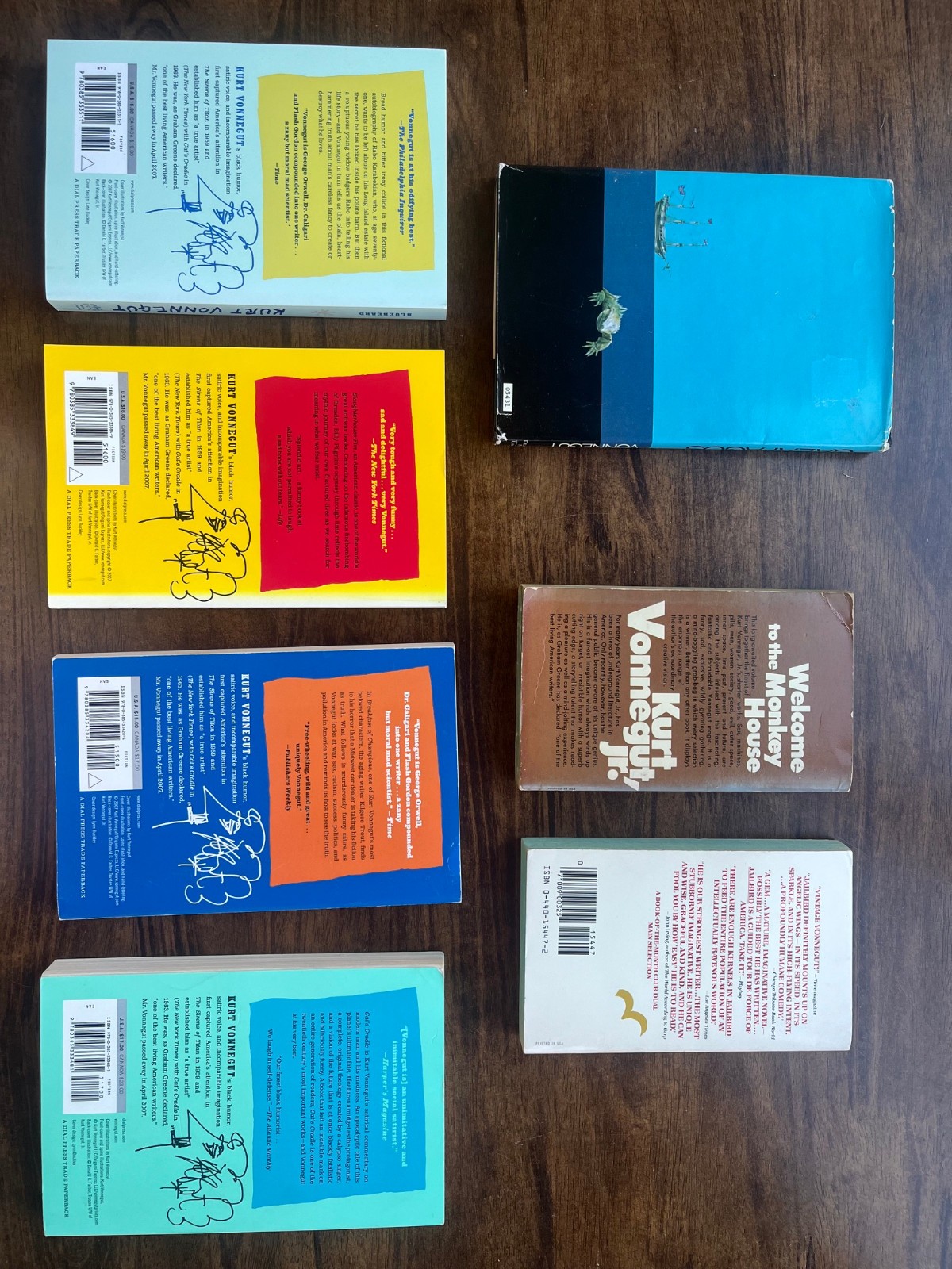 7 Book Lot Kurt Vonnegut: Slaughterhouse, Cat’s Cradle, Breakfast of Champions