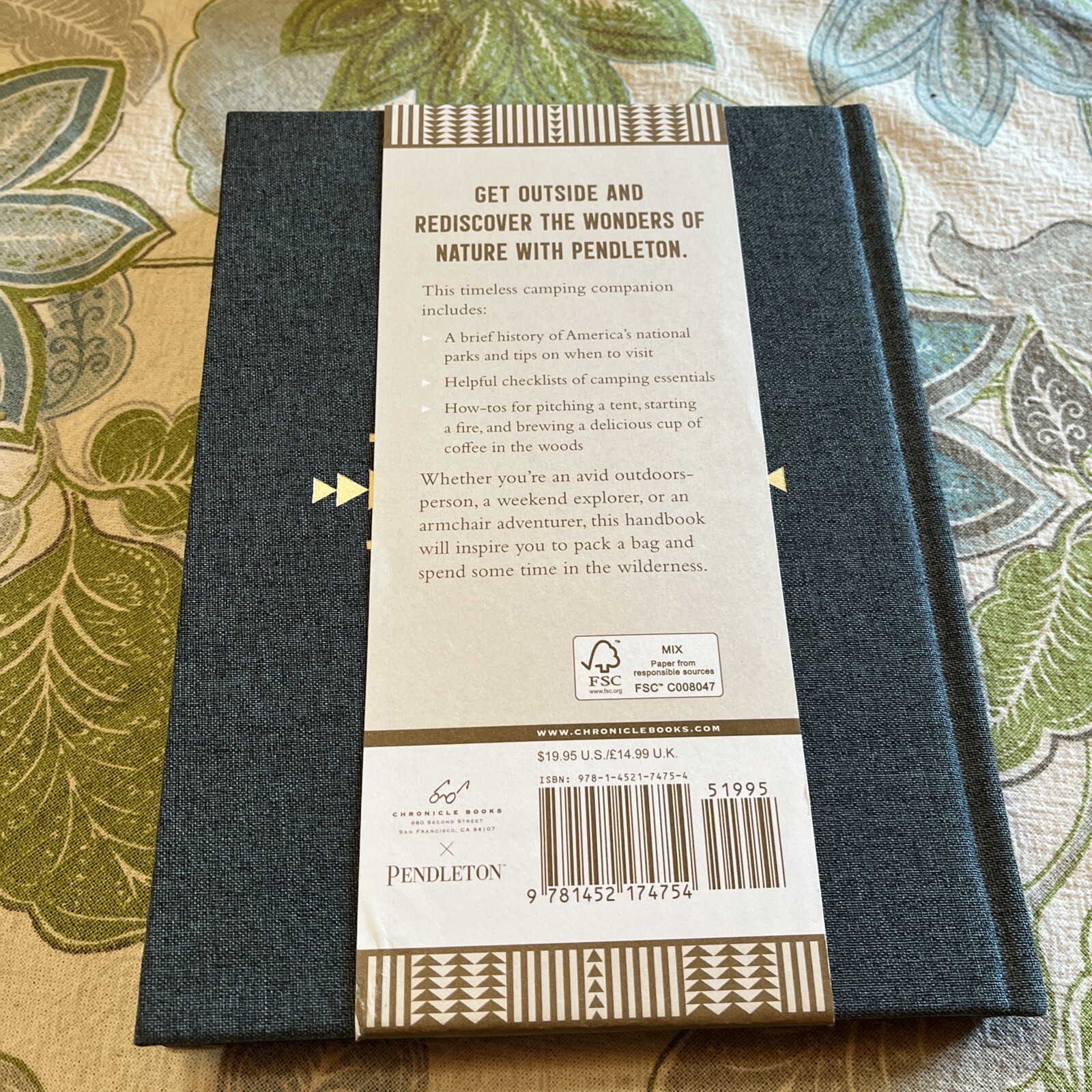 The Pendleton Field Guide to Camping: [Outdoors Camping Book Beginner Wilderness