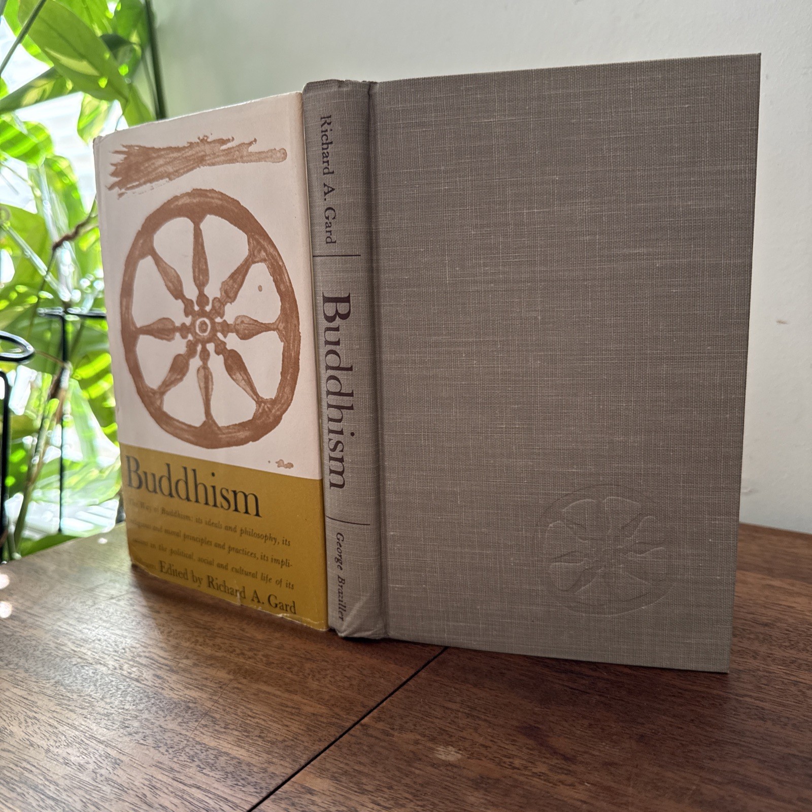 Vintage Buddhism Book 1962 George Braziller Richard Gard Gift Prop Spiritual
